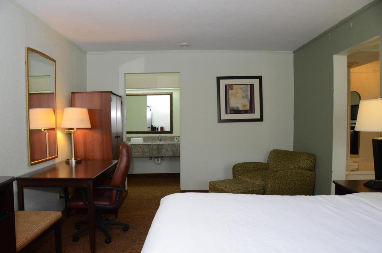 Quality Inn & Suites Covington Ngoại thất bức ảnh